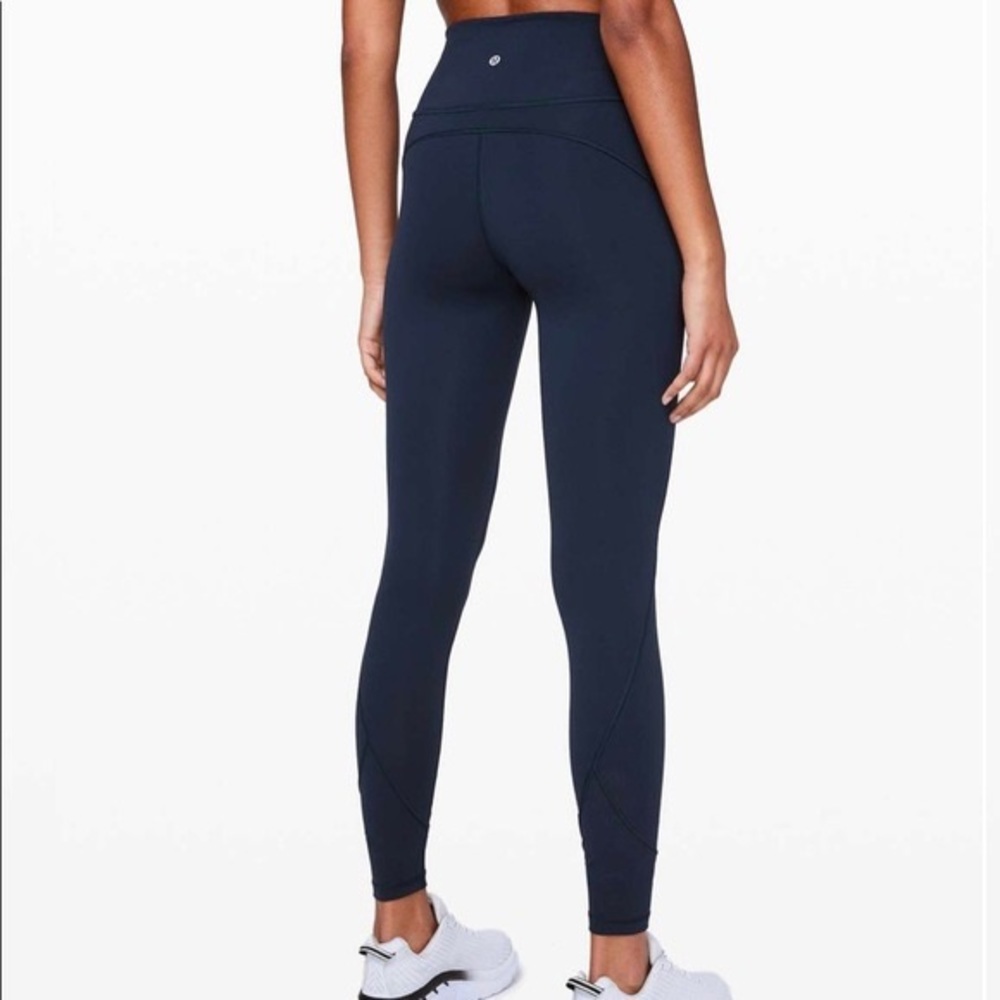 Lululemon in movements tight size 8